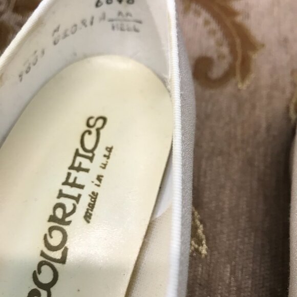 Dye-Able White Gloria Boca Crepe and Satin, Formal Elegant Wedding Comfortable - Picture 3 of 16